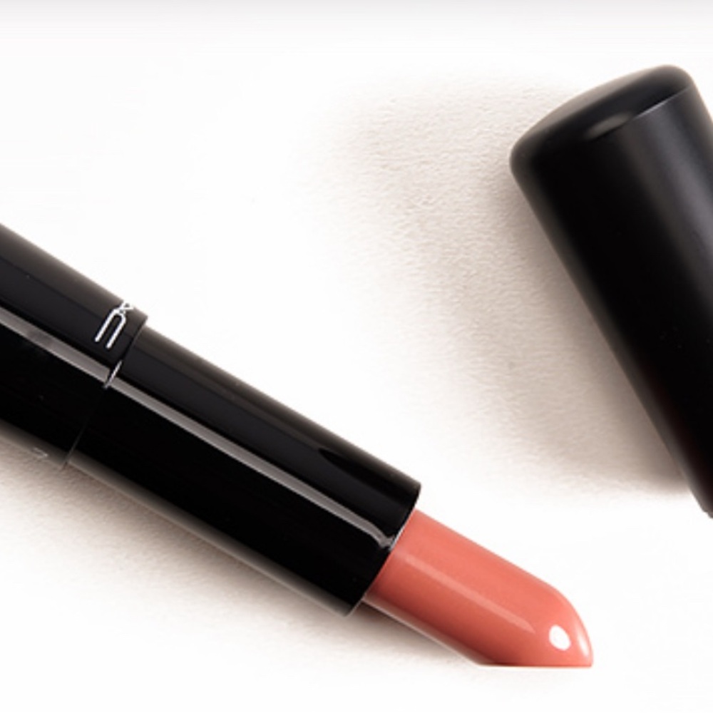 2 MAC Wear with Flame Lipsticks- NIB - Picture 2 of 4